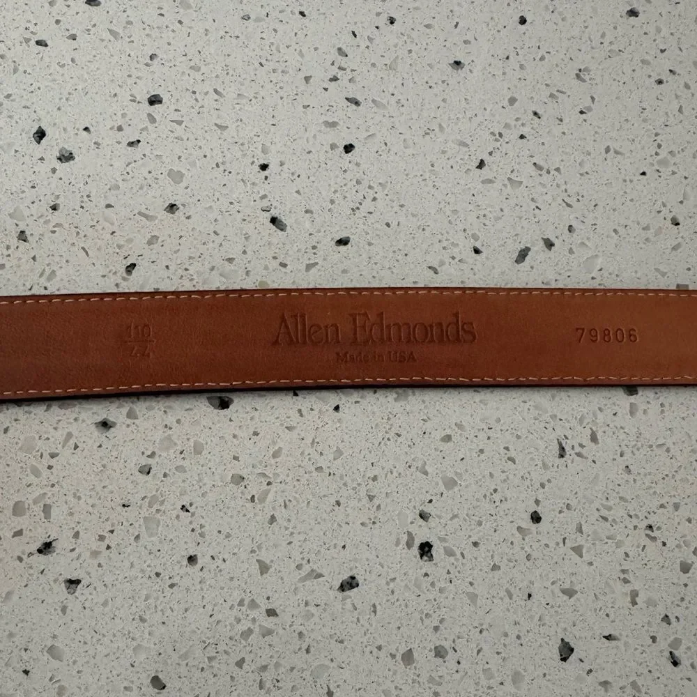 Allen Edmonds Men's Size 44 Brown/Tan Classic Genuine Leather Belt Made In USA